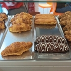 Cafeteria Reynita - reynita_croissants.jpg